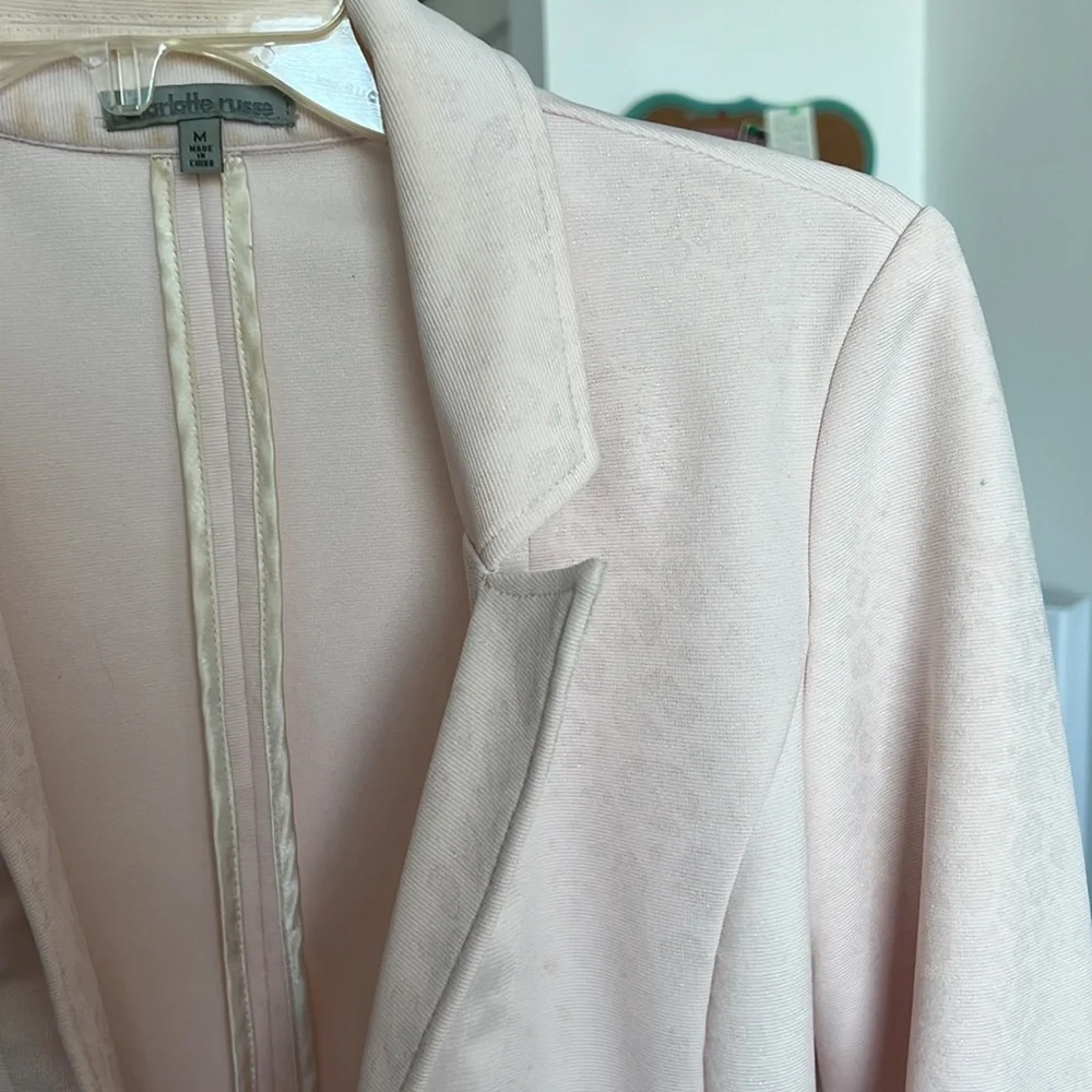 Charlotte Russe blush blazer - Picture 3 of 3